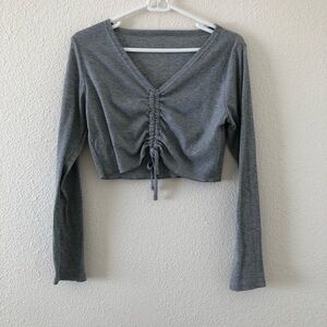 Heather gray long sleeve crop top